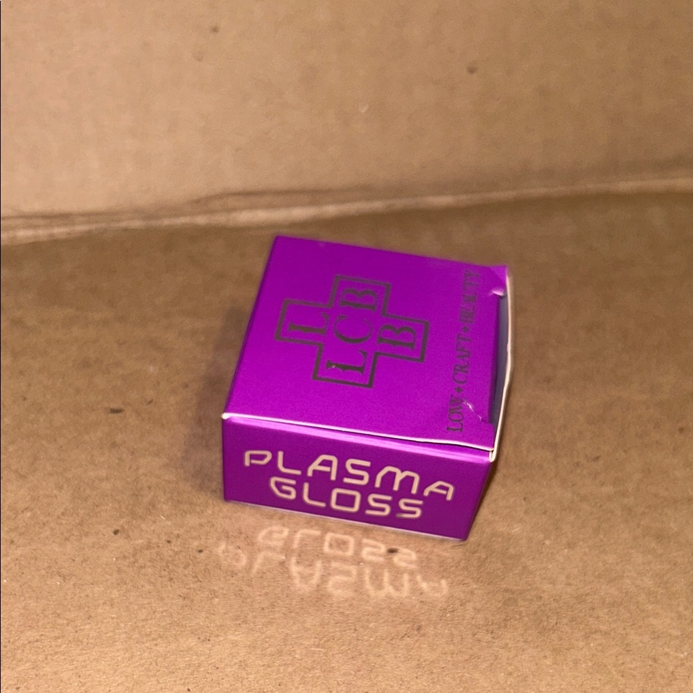 Purple Makeup Box - Picture 5 of 5